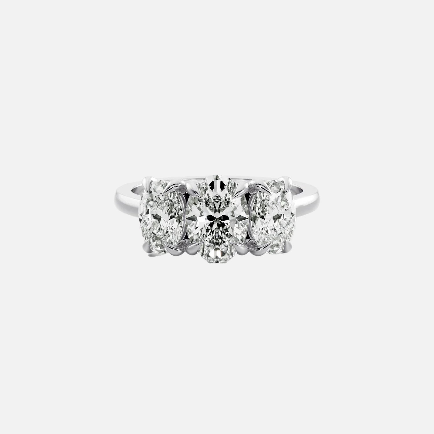 https://cdn.shopify.com/s/files/1/0575/1033/0564/files/Belle_Moissanite_14k_White_Gold_Oval_1.jpg?v=1725001369