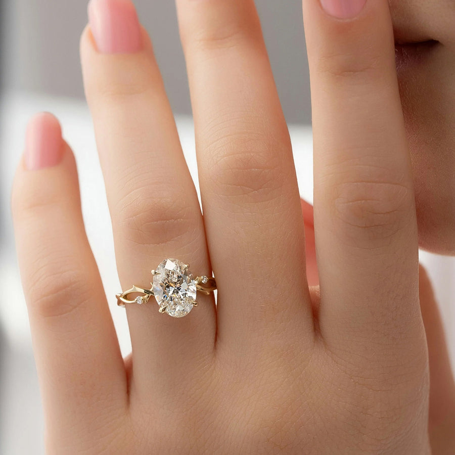 Blissful Moissanite